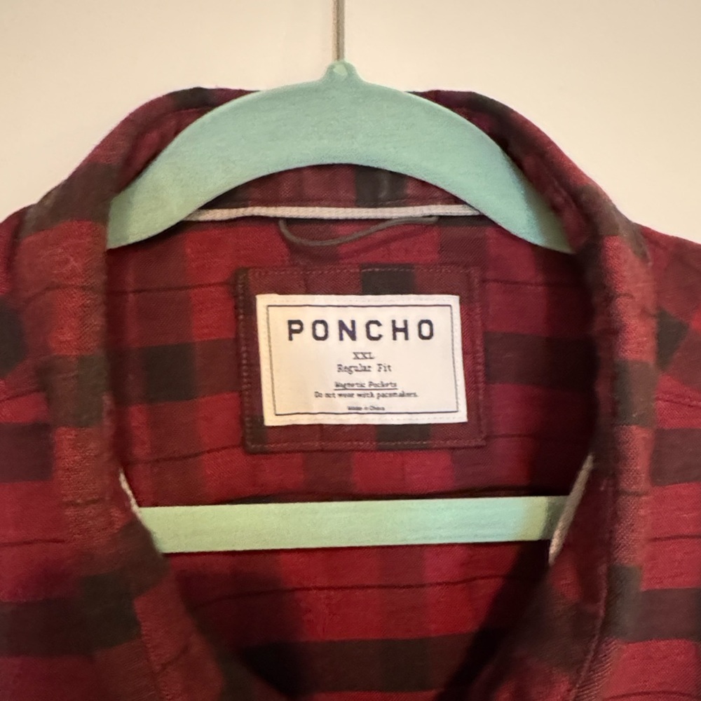 Poncho Dark Red and Black Plaid Shirt - Picture 4 of 4